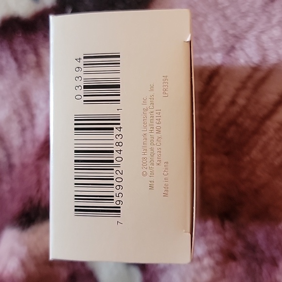 Hallmark Keepsake - Picture 4 of 6